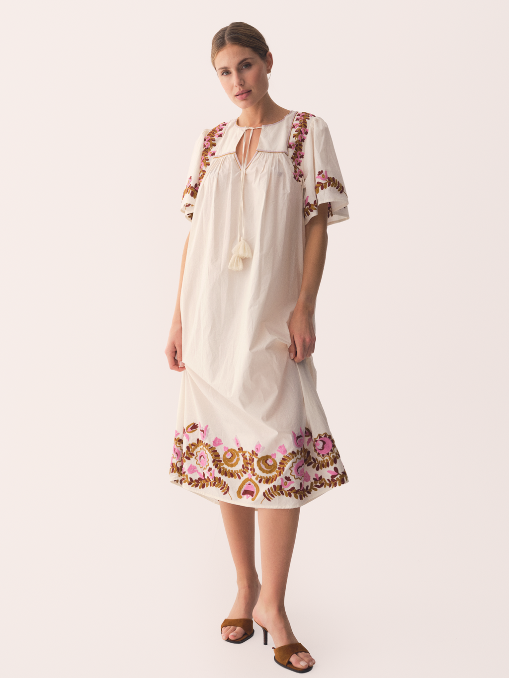 Gossia GenaGO Dress Dresses Off-white